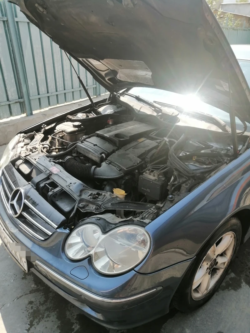 Mercedes-Benz CLK 2000, снимка 14 - Автомобили и джипове - 48872944