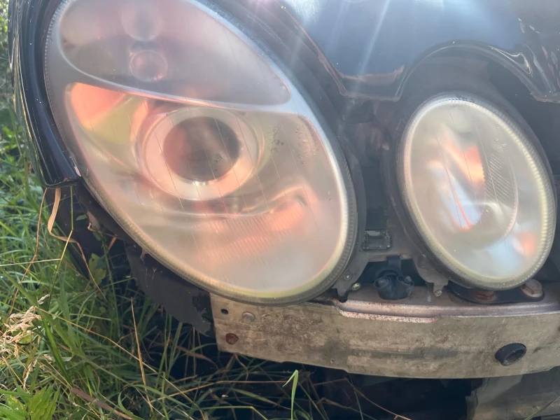 Mercedes-Benz E 240 2.6 бензин 177hp avangard, снимка 3 - Автомобили и джипове - 52410058