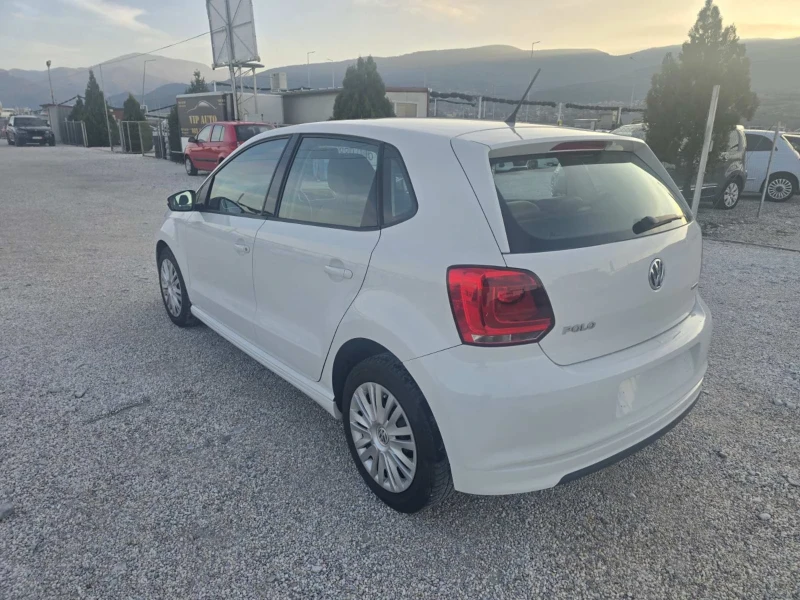 VW Polo 1.2 Bluemotion, снимка 5 - Автомобили и джипове - 52710678