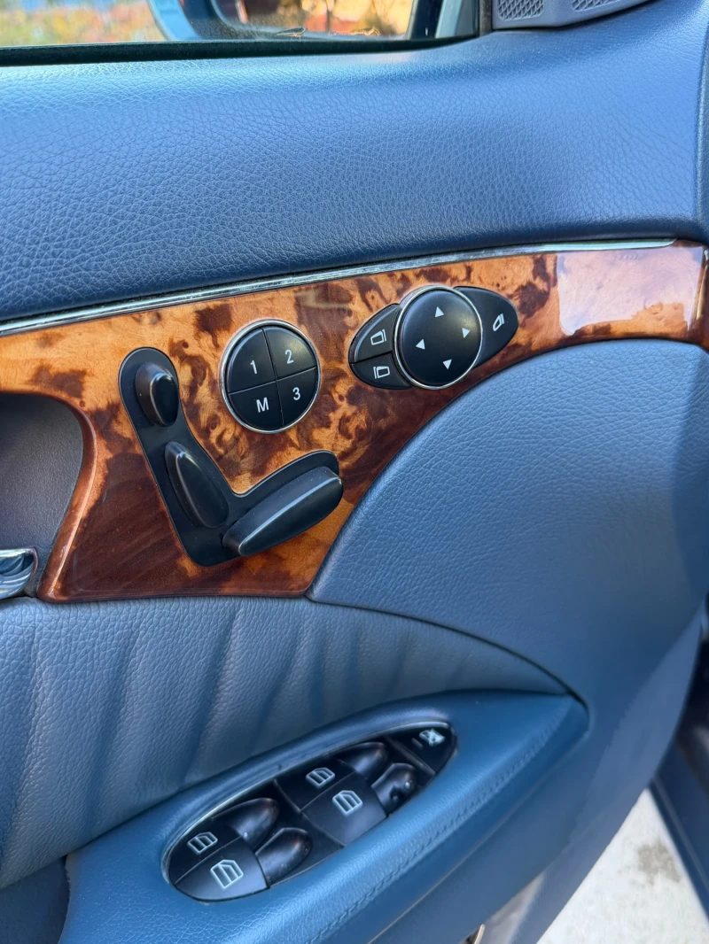 Mercedes-Benz E 270 Всички екстри, снимка 7 - Автомобили и джипове - 52800802