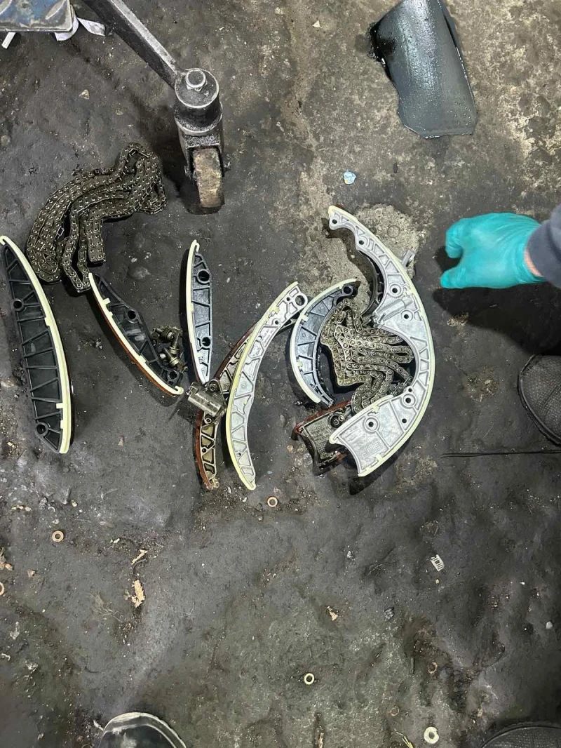 Audi A8, снимка 9 - Автомобили и джипове - 52874143