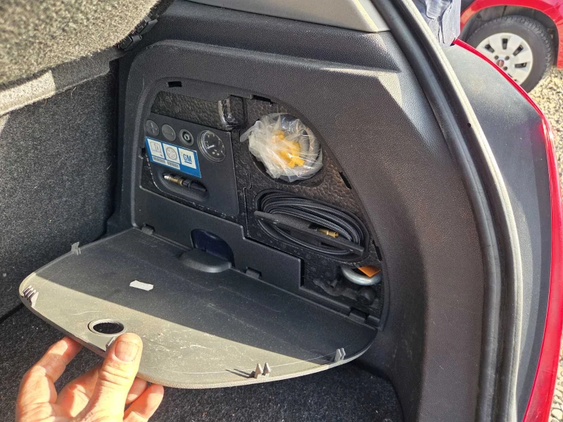 Opel Corsa  Color Edition-OPC Line, снимка 17 - Автомобили и джипове - 52948369