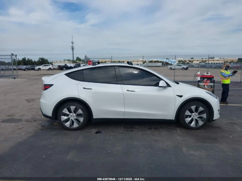 Tesla Model Y U   U All Wheel Drive, снимка 4 - Автомобили и джипове - 53063346