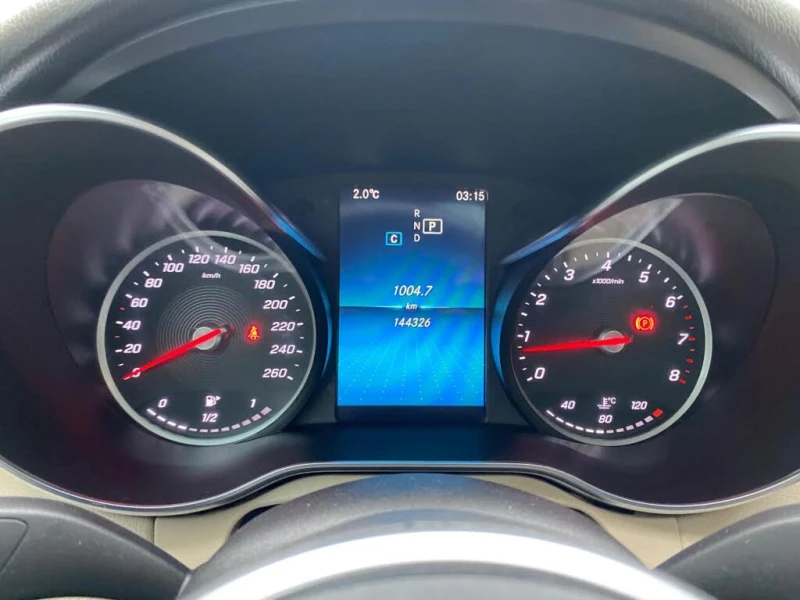 Mercedes-Benz C 300 4MATIC, снимка 11 - Автомобили и джипове - 53384364