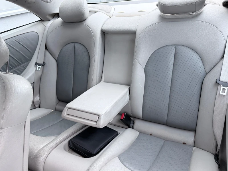 Mercedes-Benz CLK 270 CDI Avangard Автоматик, снимка 9 - Автомобили и джипове - 53389915
