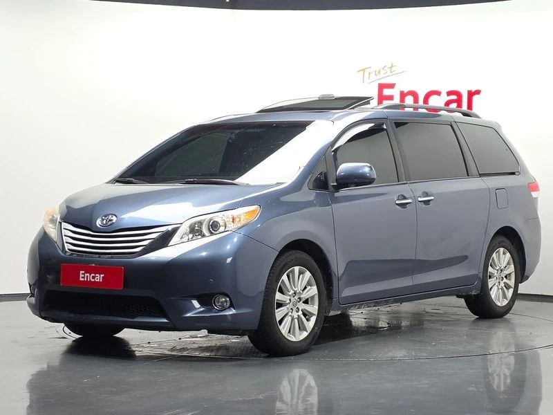 Toyota Sienna 3.5 Automatic