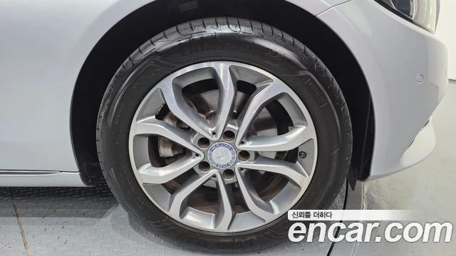 Mercedes-Benz C 220 d | КАМЕРА| ПОДГРЕВ| ПАНО| ПАМЕТ, снимка 13 - Автомобили и джипове - 55888934