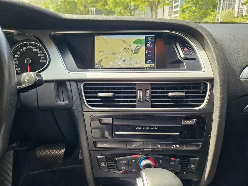 Audi A4 2.0 TDI - САМО 30% АВАНС, снимка 17 - Автомобили и джипове - 56114896