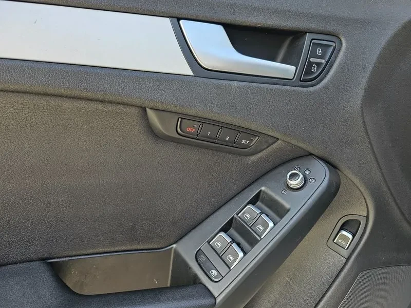 Audi A4 2.0 TDI - САМО 30% АВАНС, снимка 12 - Автомобили и джипове - 56114896