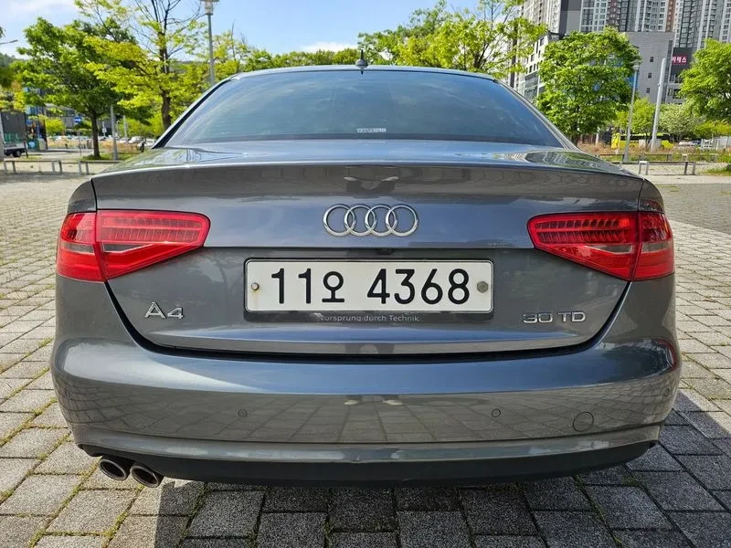 Audi A4 2.0 TDI - САМО 30% АВАНС, снимка 7 - Автомобили и джипове - 56114896