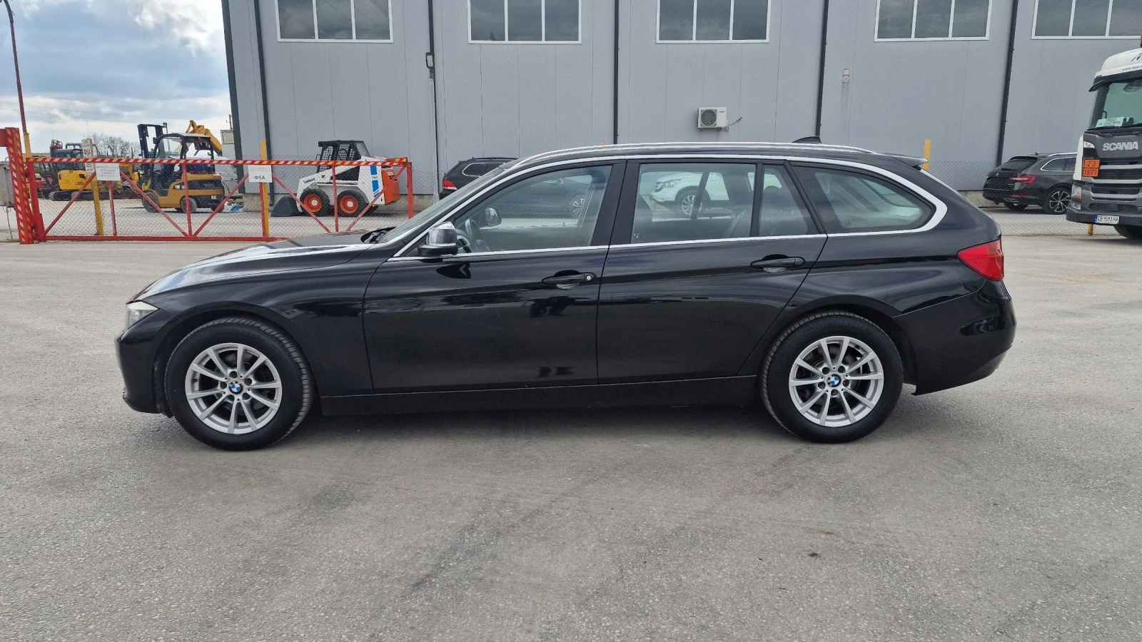 BMW 316 2.0D, снимка 8 - Автомобили и джипове - 42600211