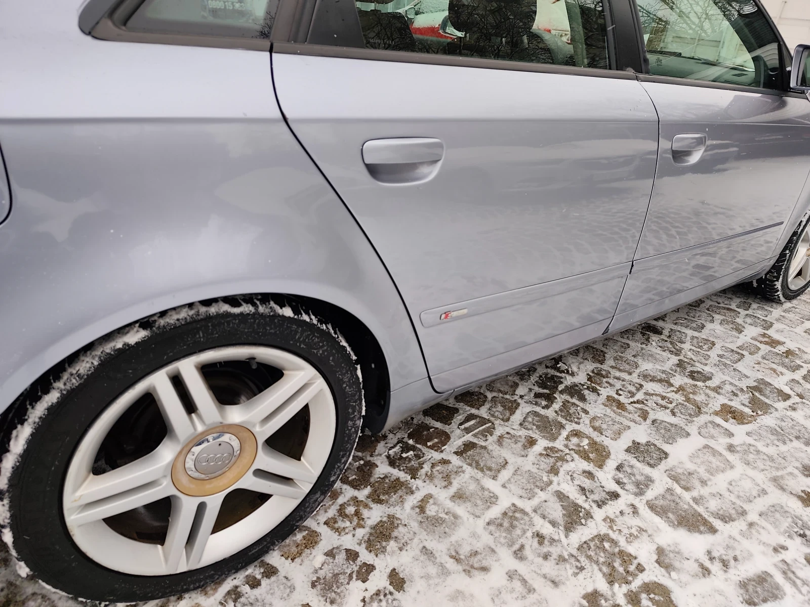 Audi A4 2.0TDI  S-line !АВТОМАТИК! * КЛИМАТРОНИК* ! !ТОП! - изображение 4