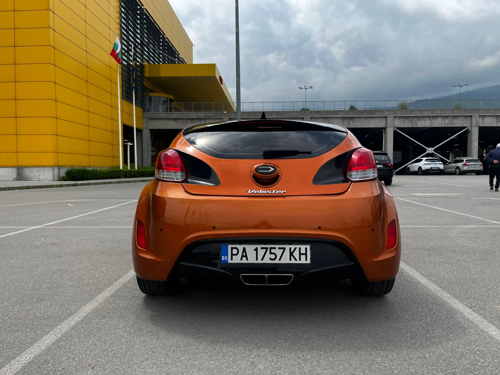 Hyundai Veloster   1.6 GDI АВТОМАТИК - изображение 7