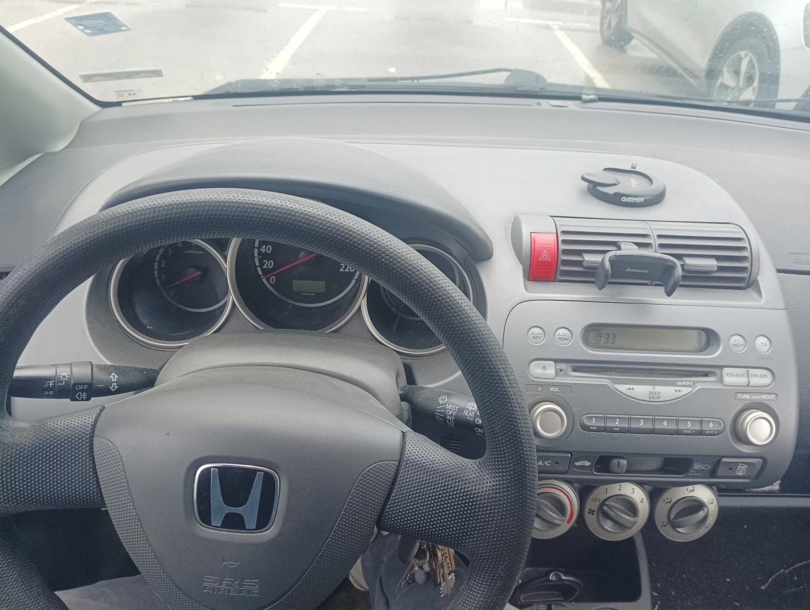 Honda Jazz  - изображение 4