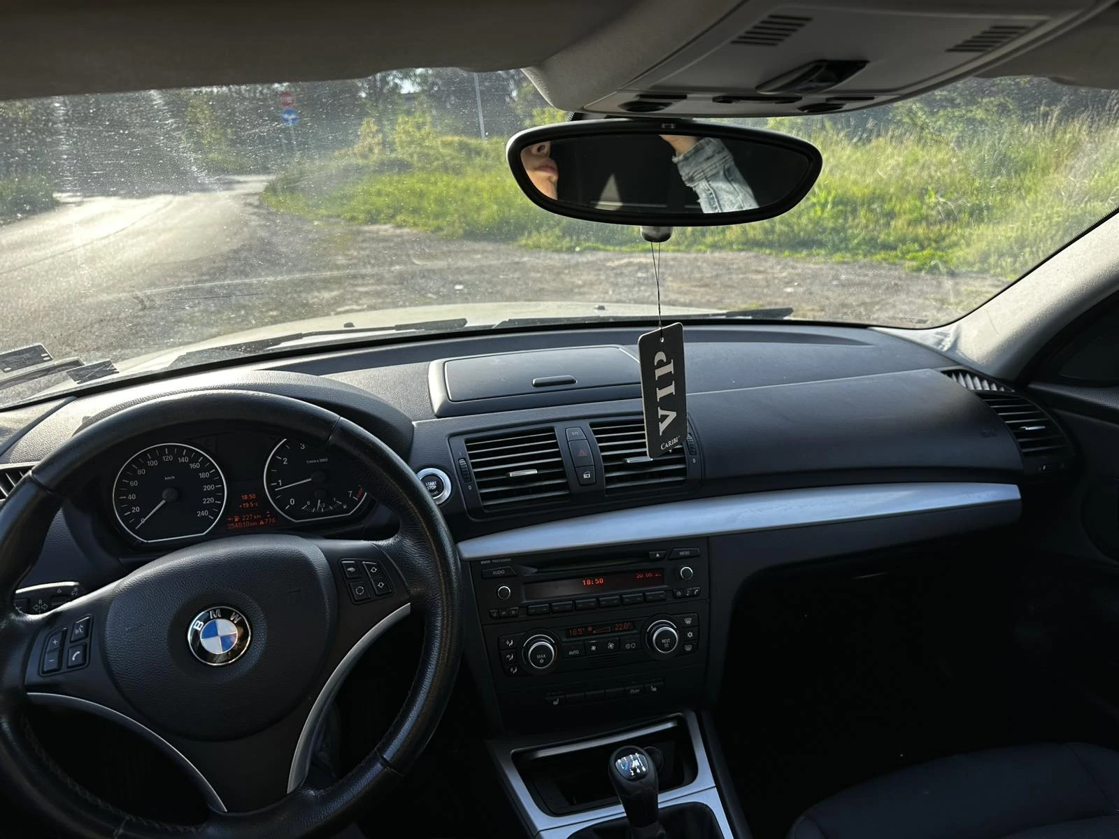 BMW 118  - изображение 5