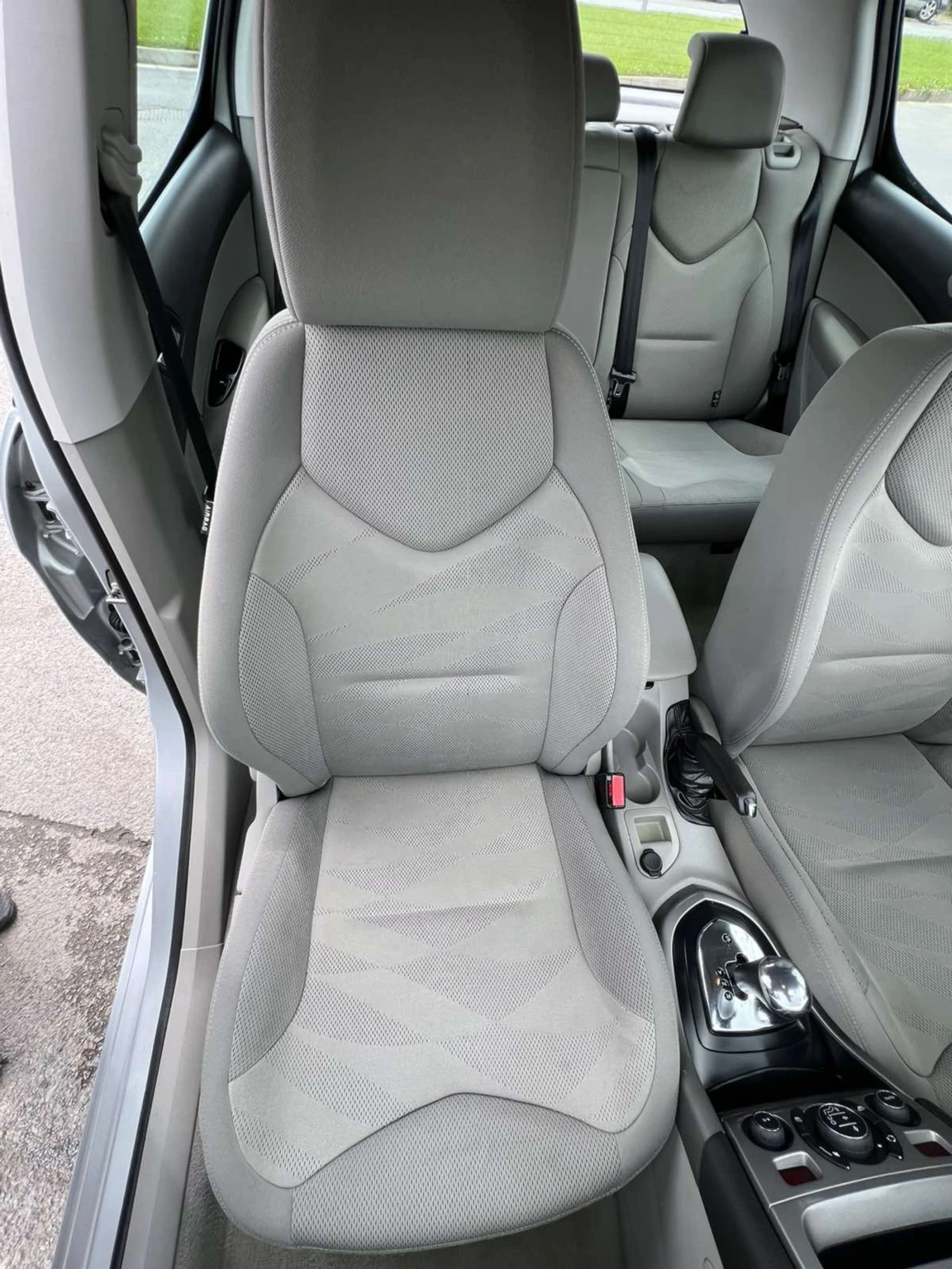 Peugeot 308 eHDI - изображение 10