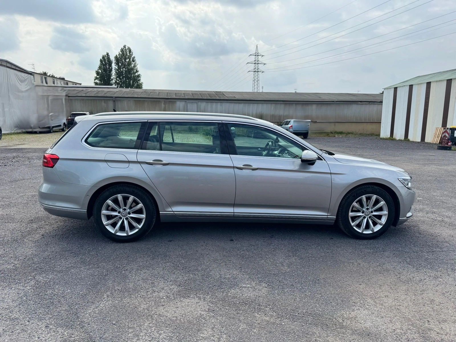 VW Passat  - изображение 6