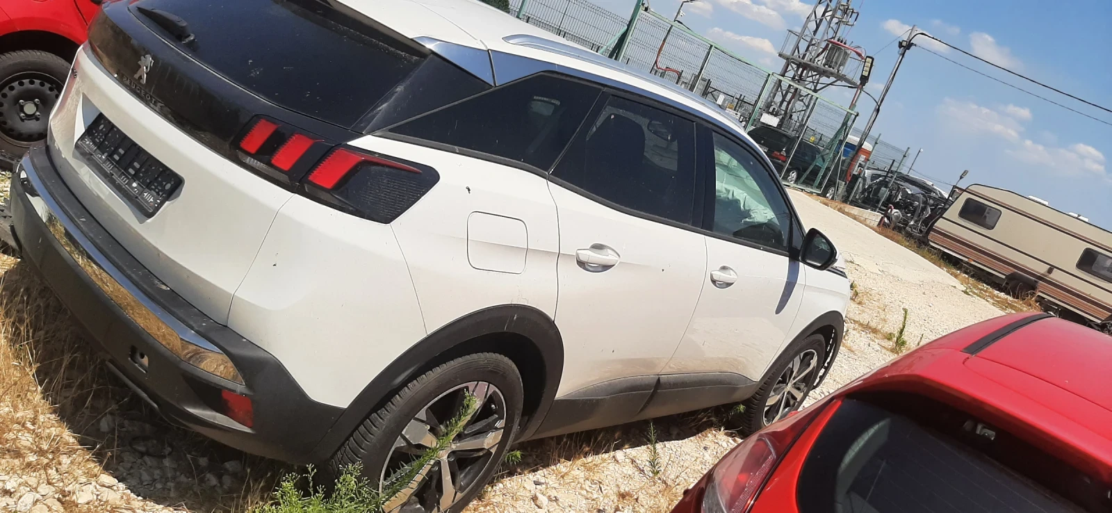 Peugeot 3008 1.5hdi - изображение 2