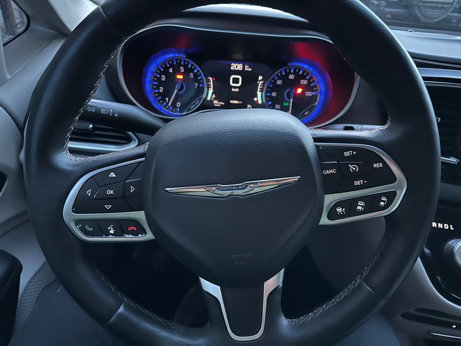 Chrysler Pacifica  - изображение 7