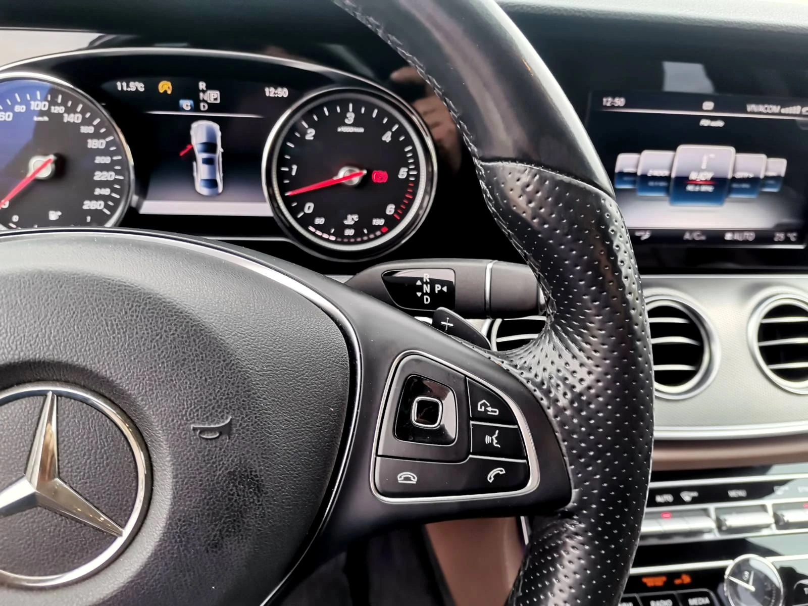 Mercedes-Benz E 350 КОЛЕДНА ПРОМОЦИЯ/УНИКАТ* 9G/Burmester - изображение 9