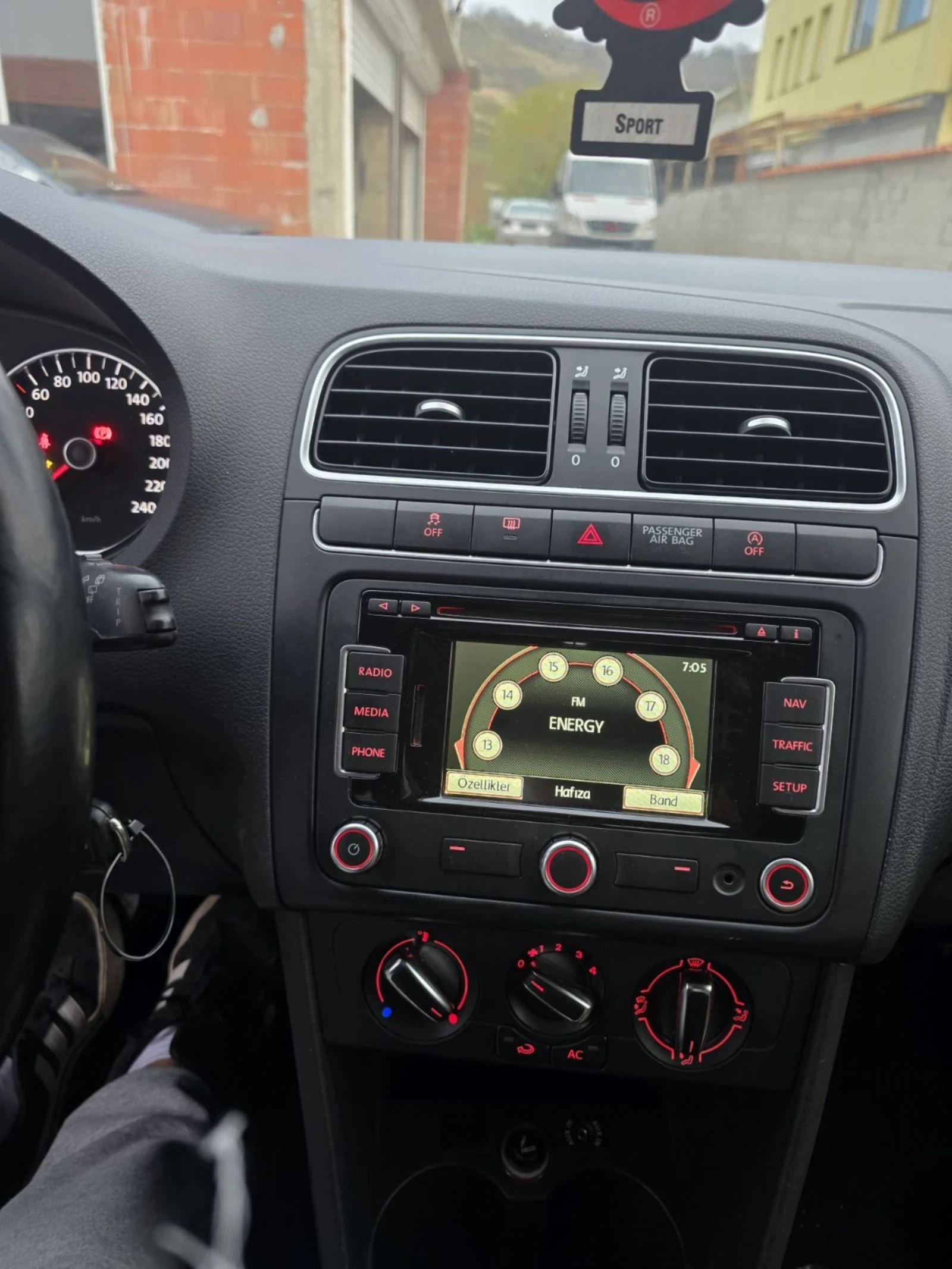 VW Polo 1.2 Bluemotion | Mobile.bg   12