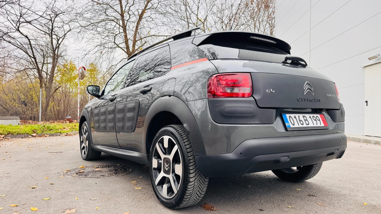 Citroen C4 Cactus 1.6 / Автоматик - изображение 7