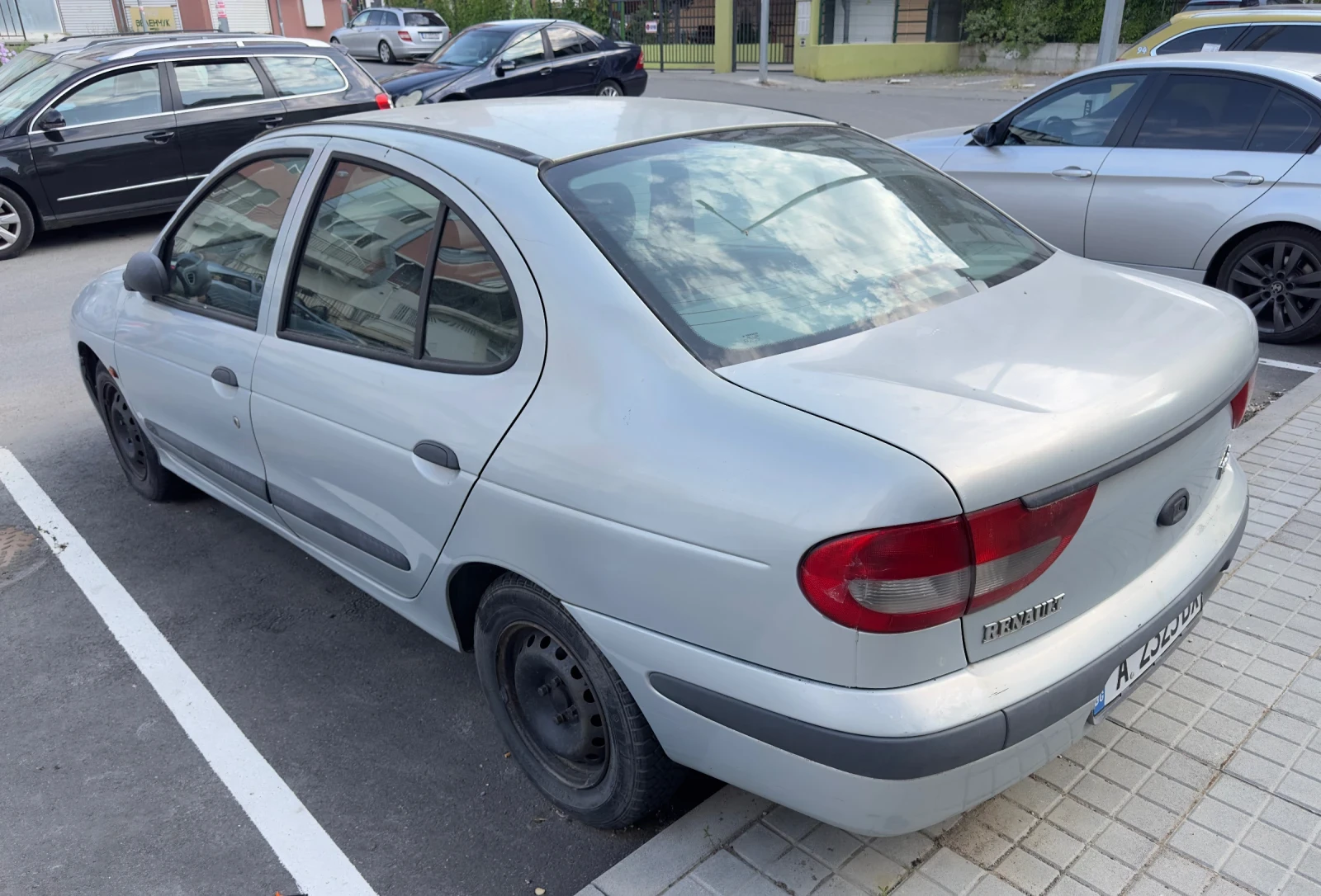 Renault Megane  - изображение 4