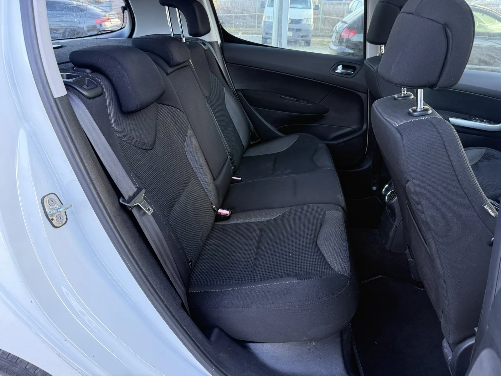 Peugeot 308 1.6HDI 109kc | Mobile.bg � ����������� 13
