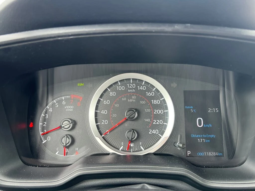 Toyota Corolla SE* FWD* АвтоКредит* (ЦЕНА ДО БГ), снимка 11 - Автомобили и джипове - 54070632