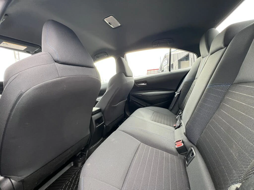 Toyota Corolla SE* FWD* АвтоКредит* (ЦЕНА ДО БГ), снимка 15 - Автомобили и джипове - 54070632