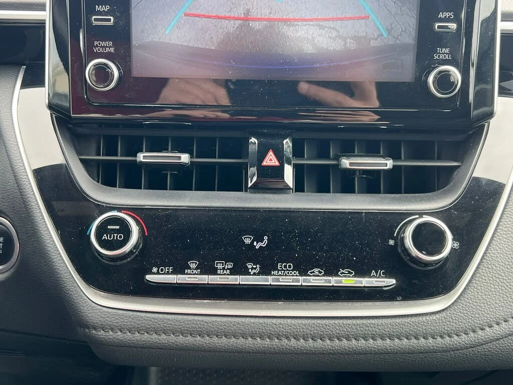 Toyota Corolla SE* FWD* АвтоКредит* (ЦЕНА ДО БГ), снимка 13 - Автомобили и джипове - 54070632