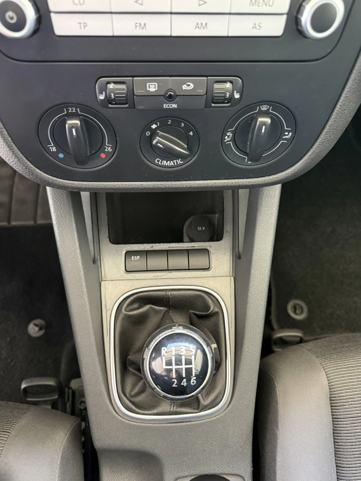 VW Golf 1.9 TDI 6-скорости, снимка 9 - Автомобили и джипове - 54490633