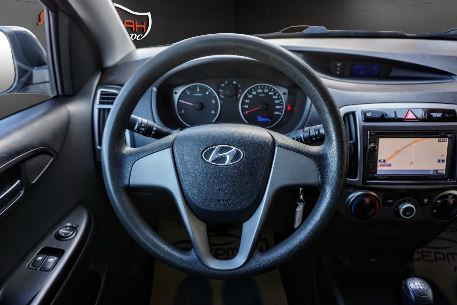 Hyundai I20 1.1CRDI SOUND EDITION, снимка 8 - Автомобили и джипове - 54554817
