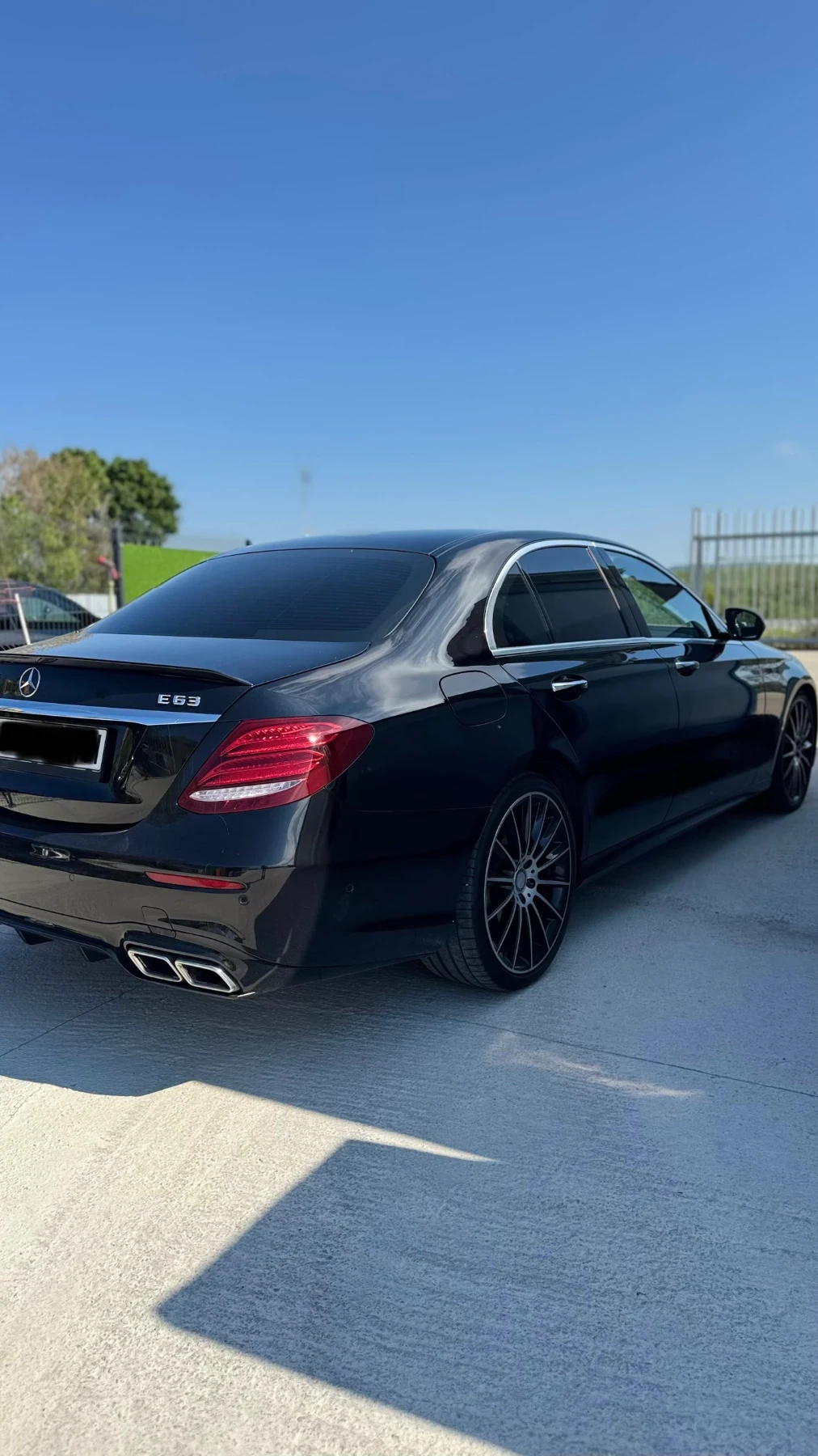 Mercedes-Benz E 350 350d AMG / Burmester / 360 cam, снимка 3 - Автомобили и джипове - 54590290