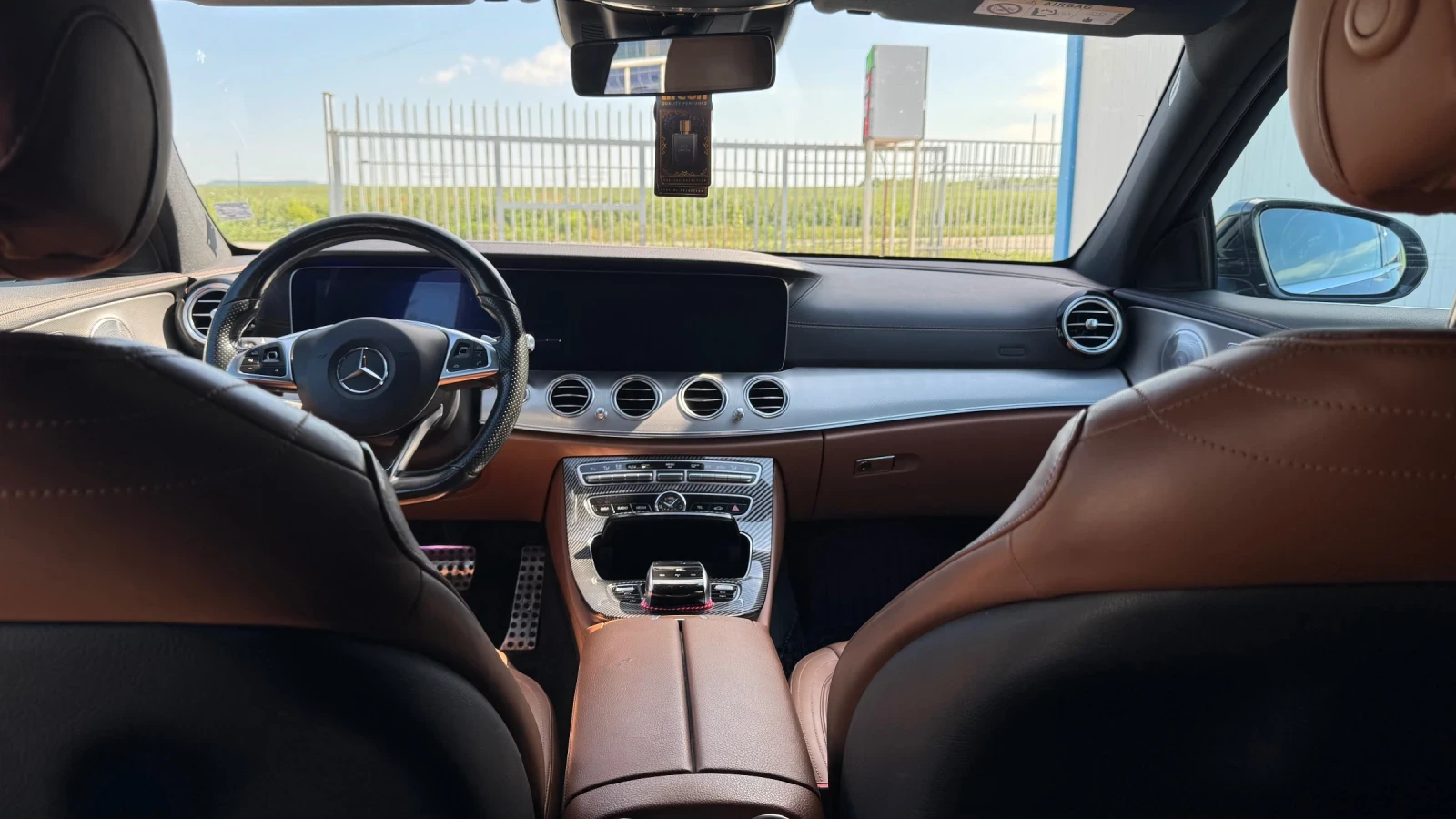 Mercedes-Benz E 350 350d AMG / Burmester / 360 cam, снимка 7 - Автомобили и джипове - 54590290
