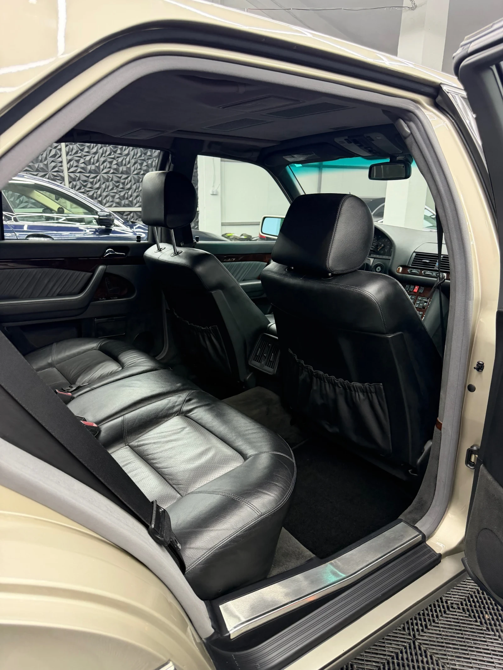 Mercedes-Benz S 500, снимка 17 - Автомобили и джипове - 54650084