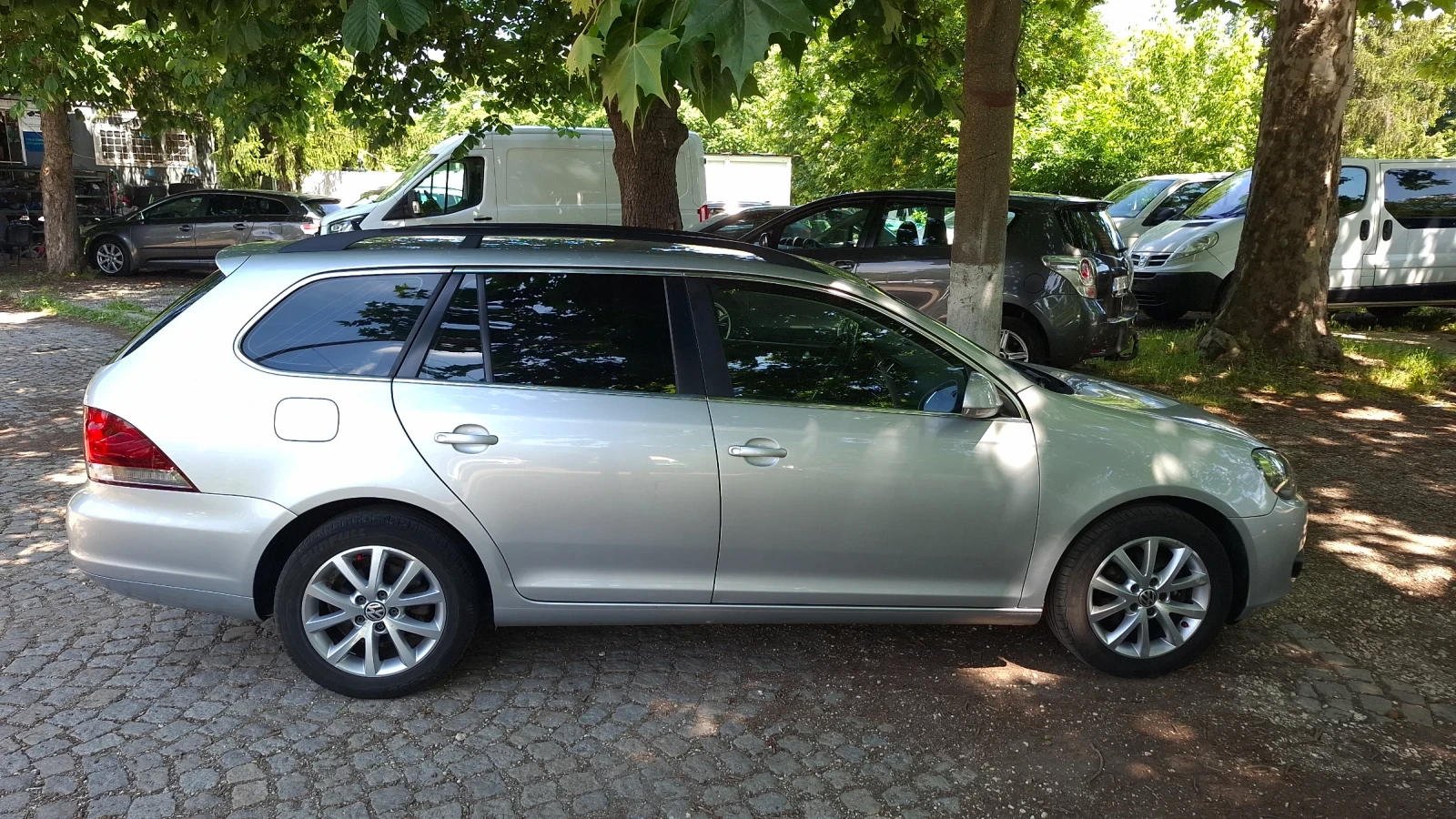 VW Golf Голф 6/1.6tdi-105КС ТОП..., снимка 6 - Автомобили и джипове - 54760550