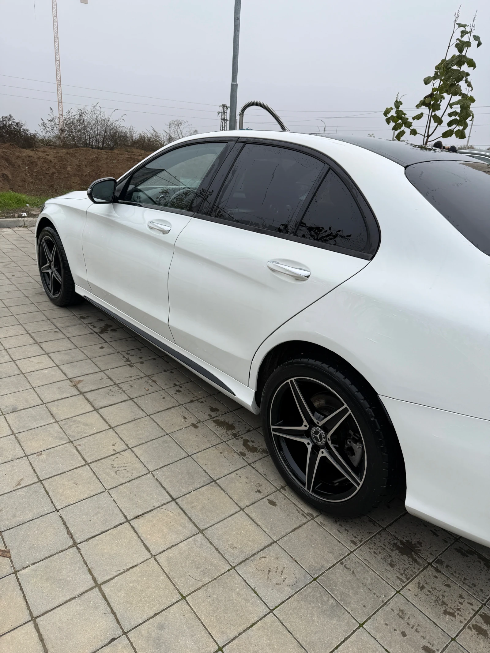 Mercedes-Benz C 200 AMG, снимка 4 - Автомобили и джипове - 55365371