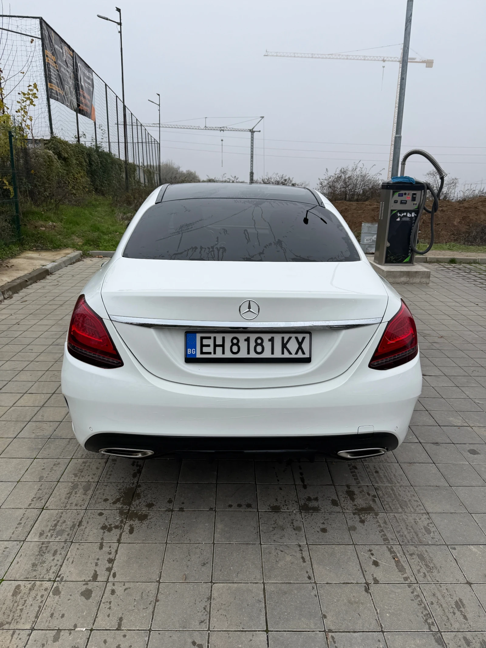 Mercedes-Benz C 200 AMG, снимка 3 - Автомобили и джипове - 55365371
