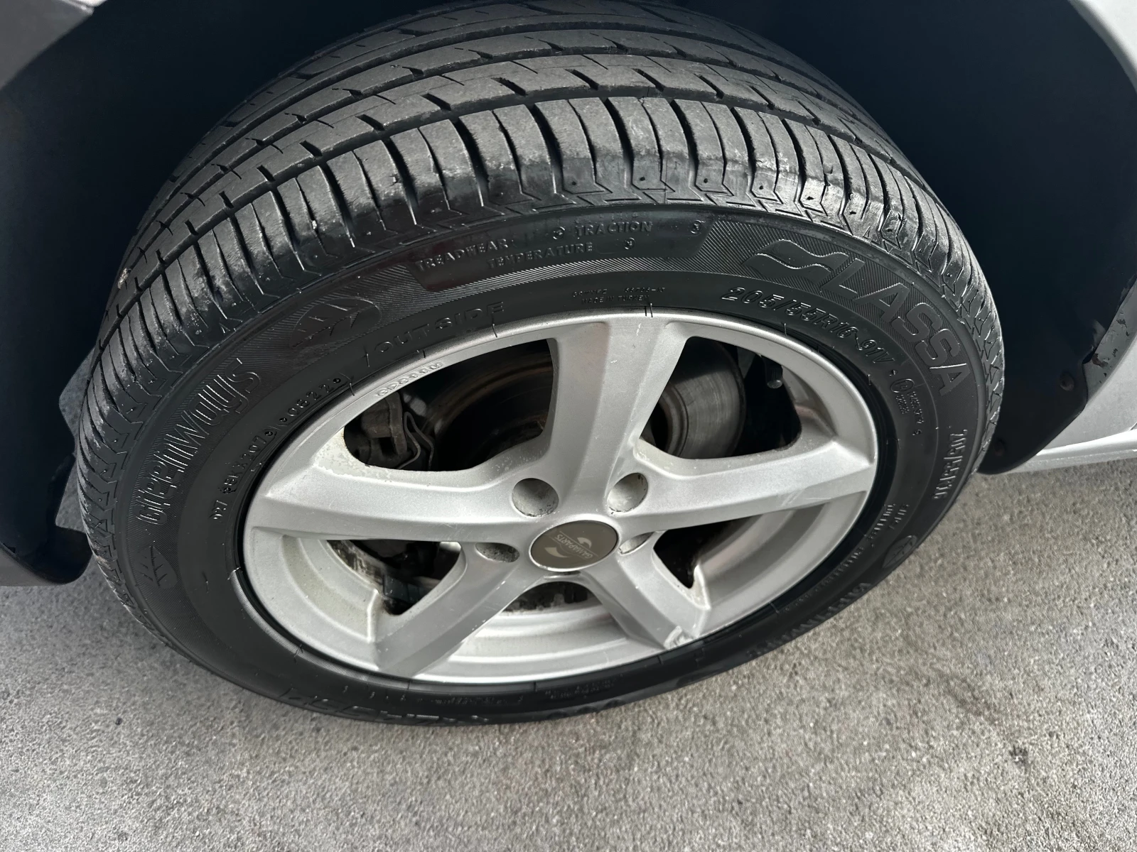 VW Caddy MAXI 6+ 1 2.0TDI 4motion, снимка 5 - Автомобили и джипове - 55666313