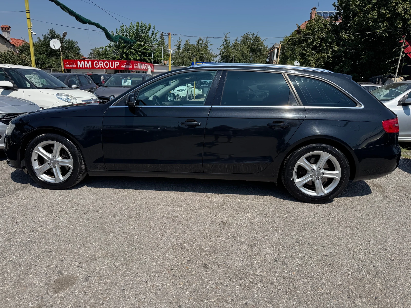 Audi A4 2.0-TDI* FACELIFE* 150kc* LED* NAVI* AVTOMATIK* ЛИ, снимка 2 - Автомобили и джипове - 55752182