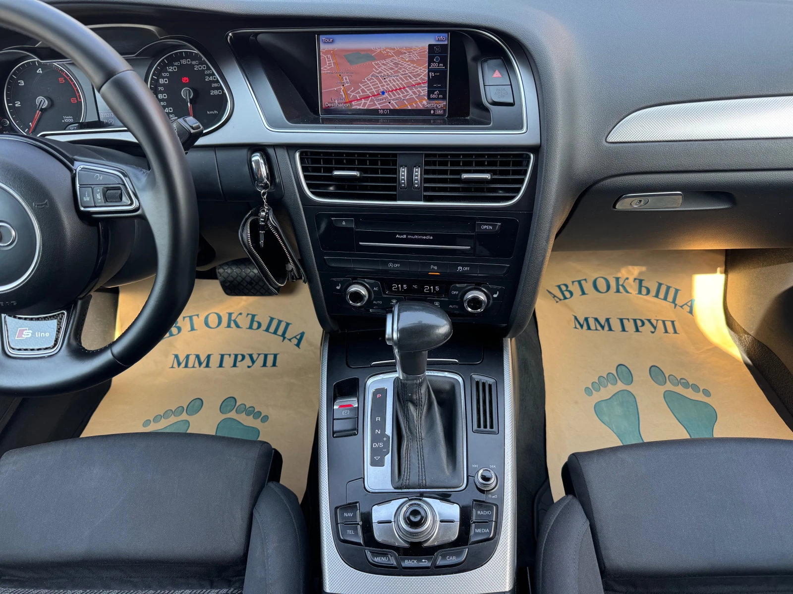 Audi A4 2.0-TDI* FACELIFE* 150kc* LED* NAVI* AVTOMATIK* ЛИ, снимка 11 - Автомобили и джипове - 55752182