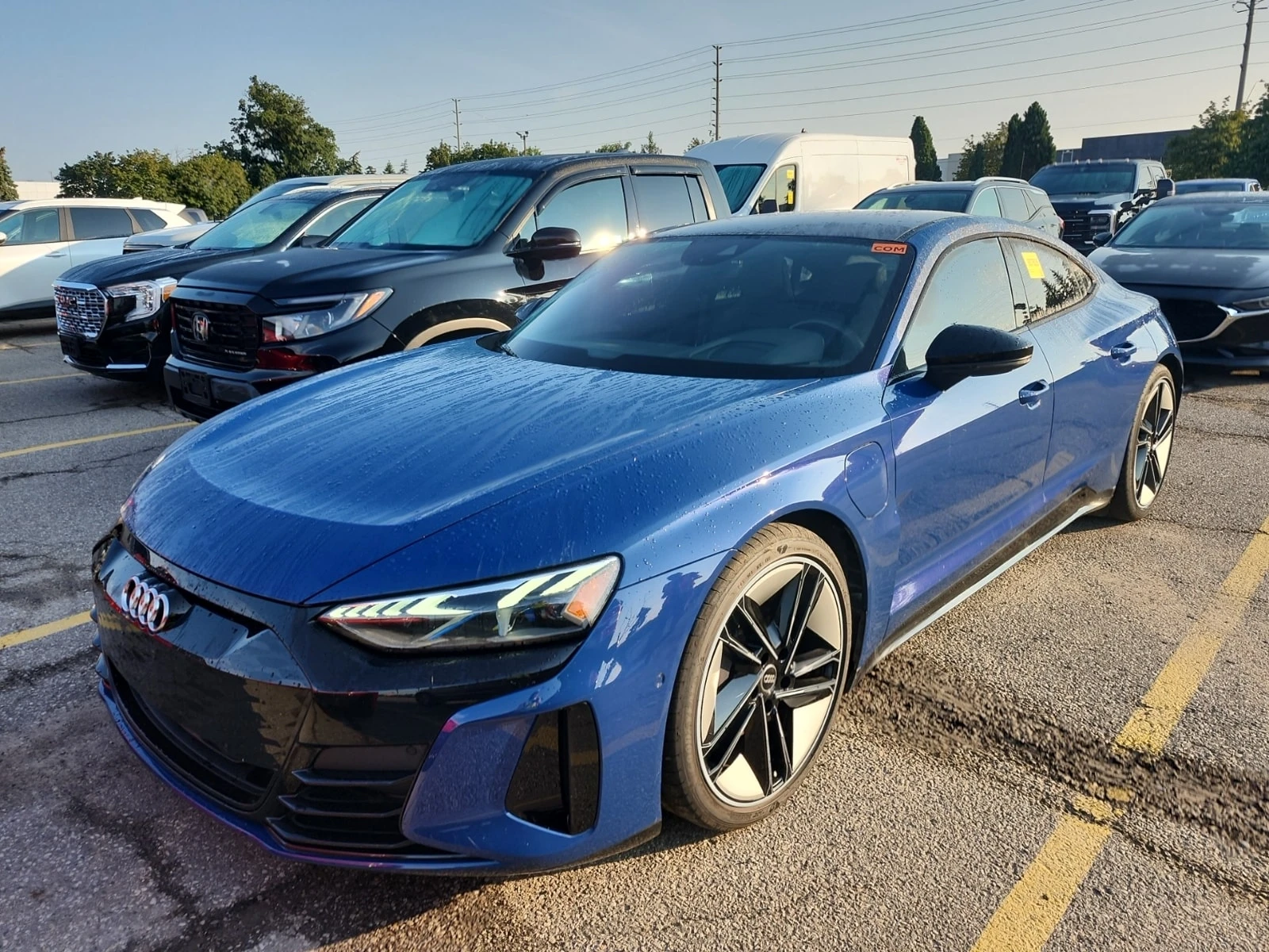 Audi E-Tron GT * QUATTRO * CARFAX * Един собственик * От VW * 