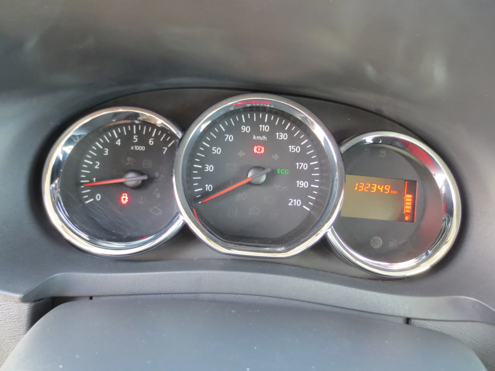 Dacia Dokker 1.6 i * ГАЗ* , снимка 11 - Автомобили и джипове - 55900245