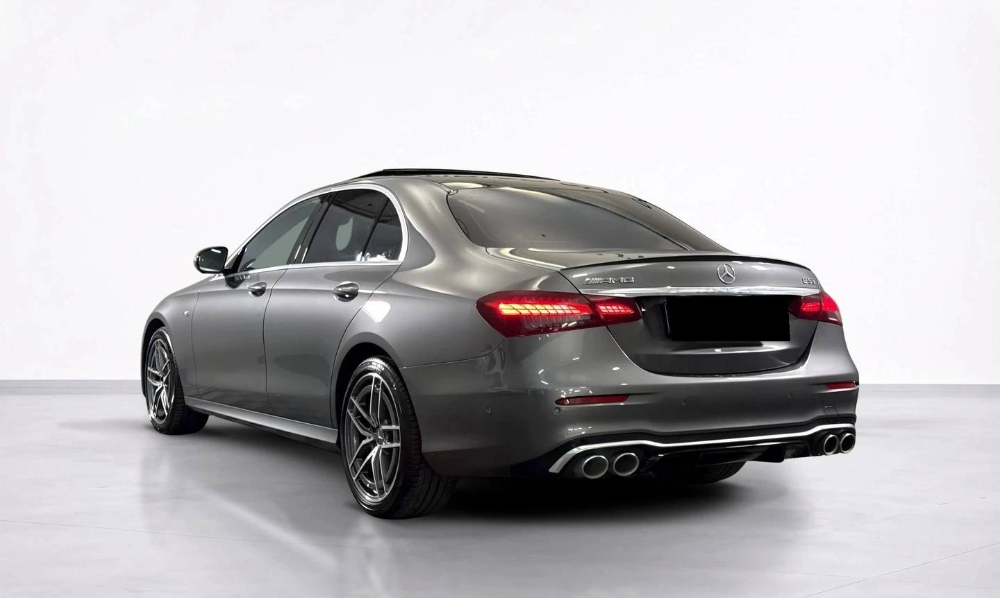 Mercedes-Benz E 53 AMG 4MATIC+ Sedan, снимка 3 - Автомобили и джипове - 55929918