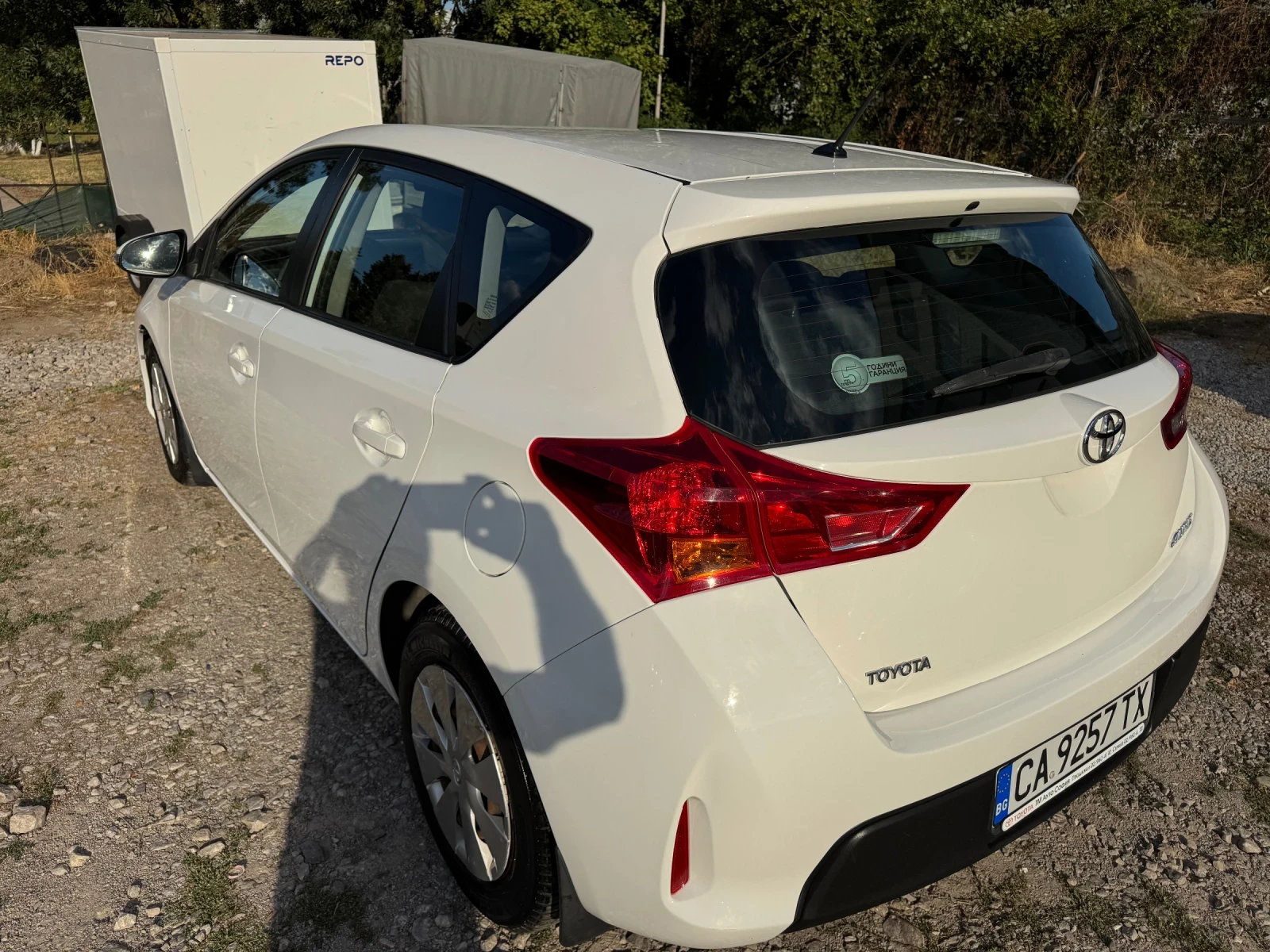 Toyota Auris 1.33, снимка 7 - Автомобили и джипове - 55944188