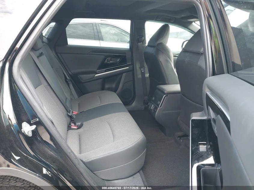Toyota bZ4X XLE FWD, снимка 8 - Автомобили и джипове - 55997196