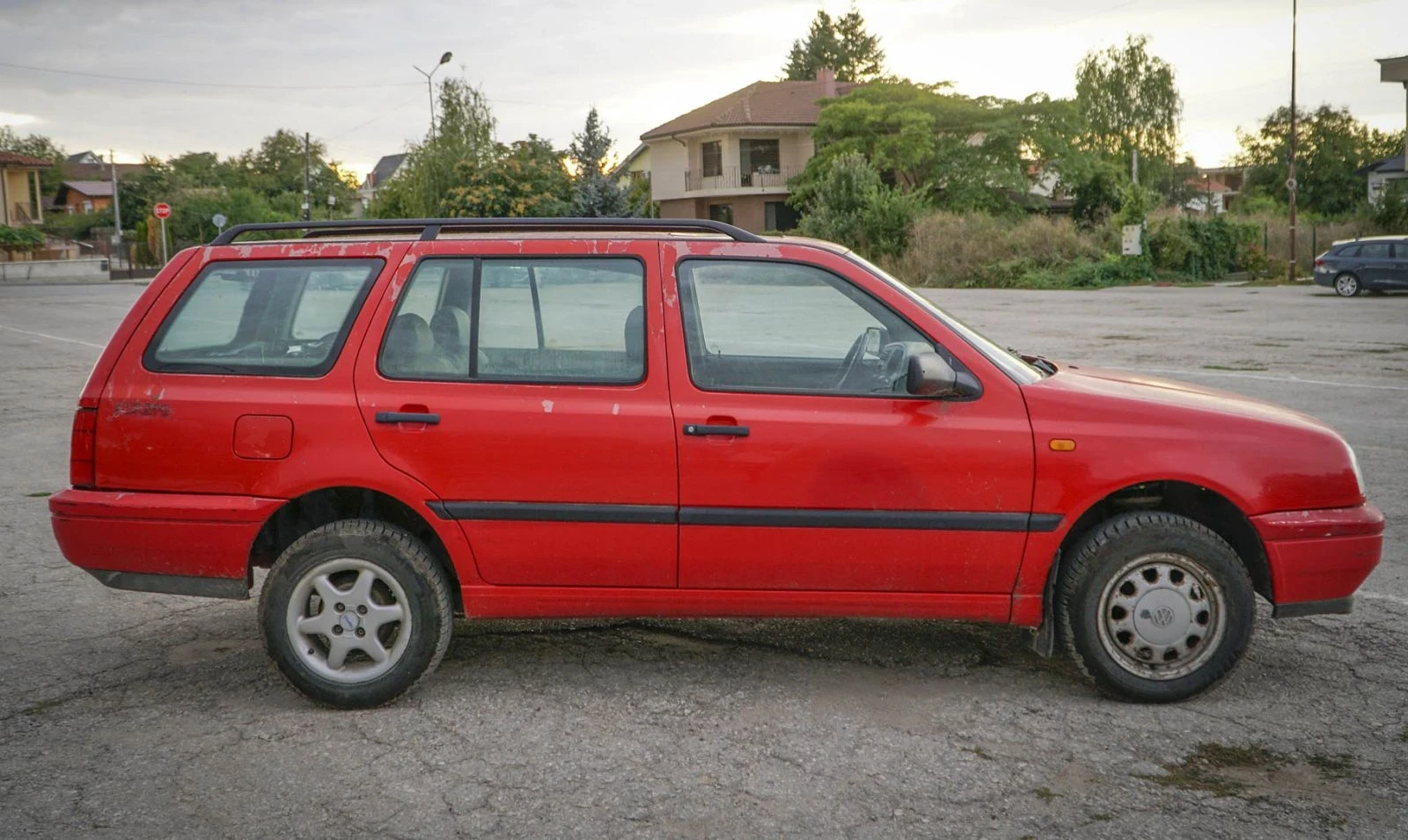 VW Golf, снимка 2 - Автомобили и джипове - 56090741