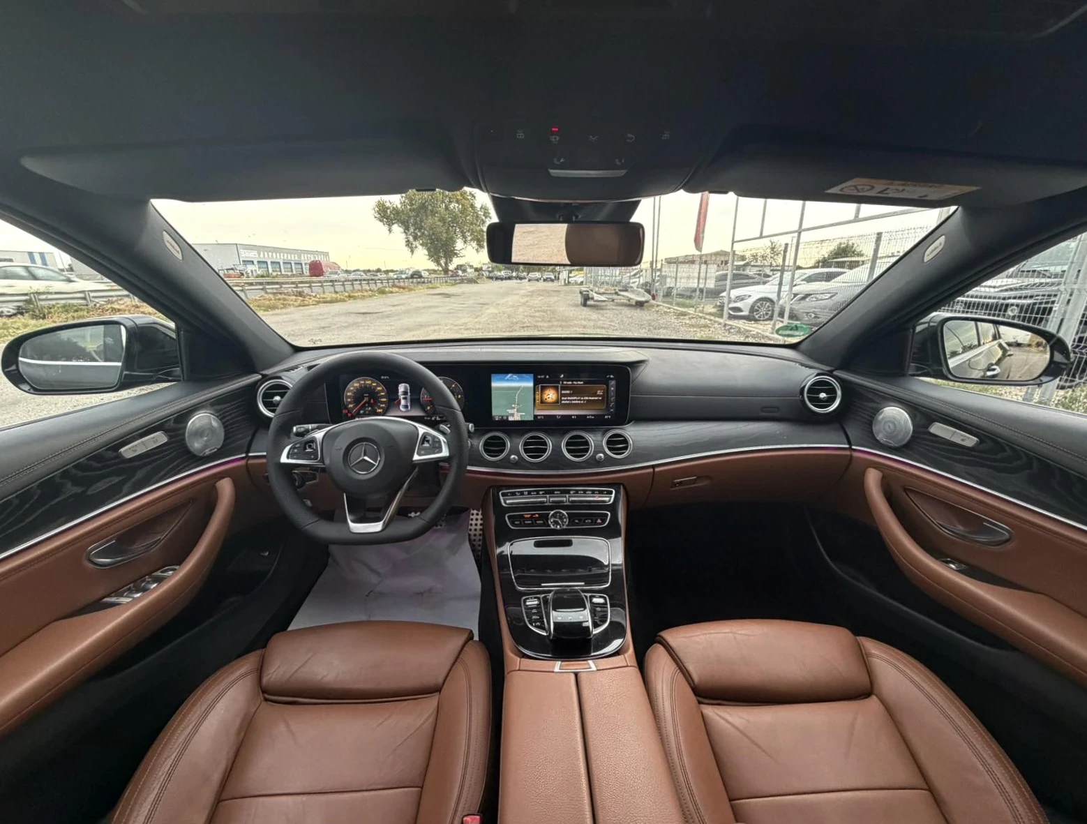 Mercedes-Benz E 220 AMG-LINE сервизна история, снимка 6 - Автомобили и джипове - 56231411