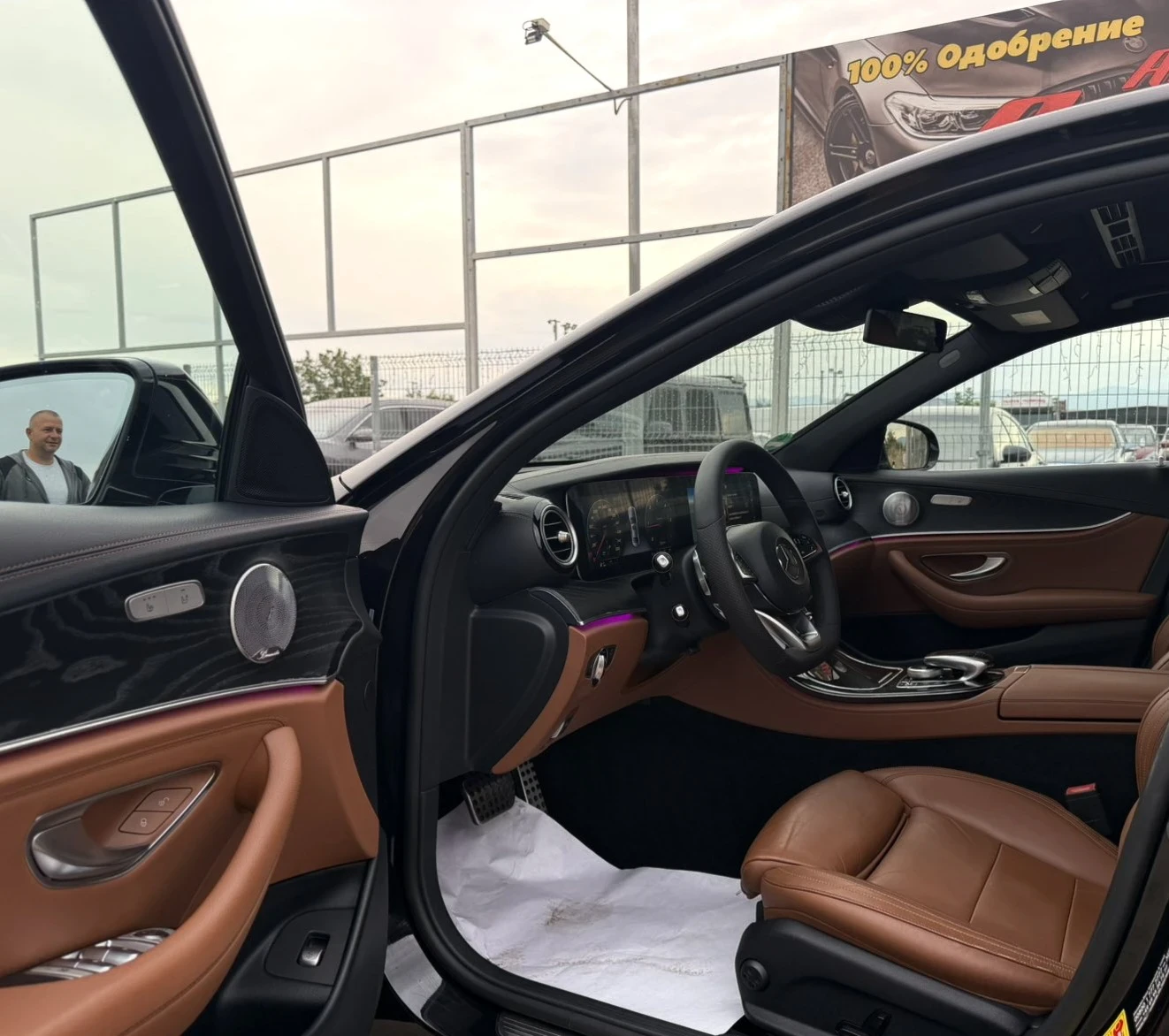 Mercedes-Benz E 220 AMG-LINE сервизна история, снимка 4 - Автомобили и джипове - 56231411